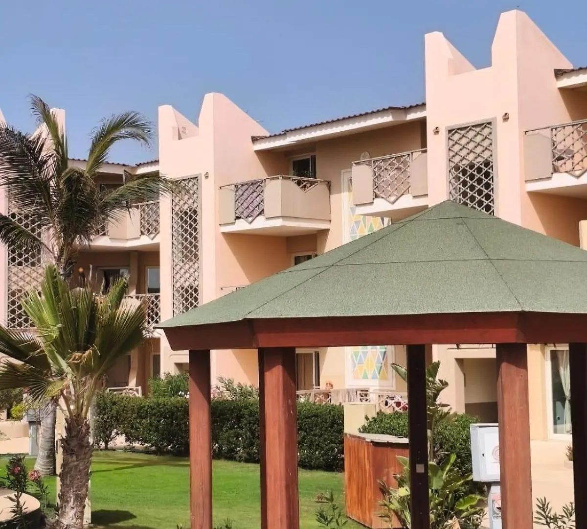 Hostyspot - Tropical Resort Santa Maria